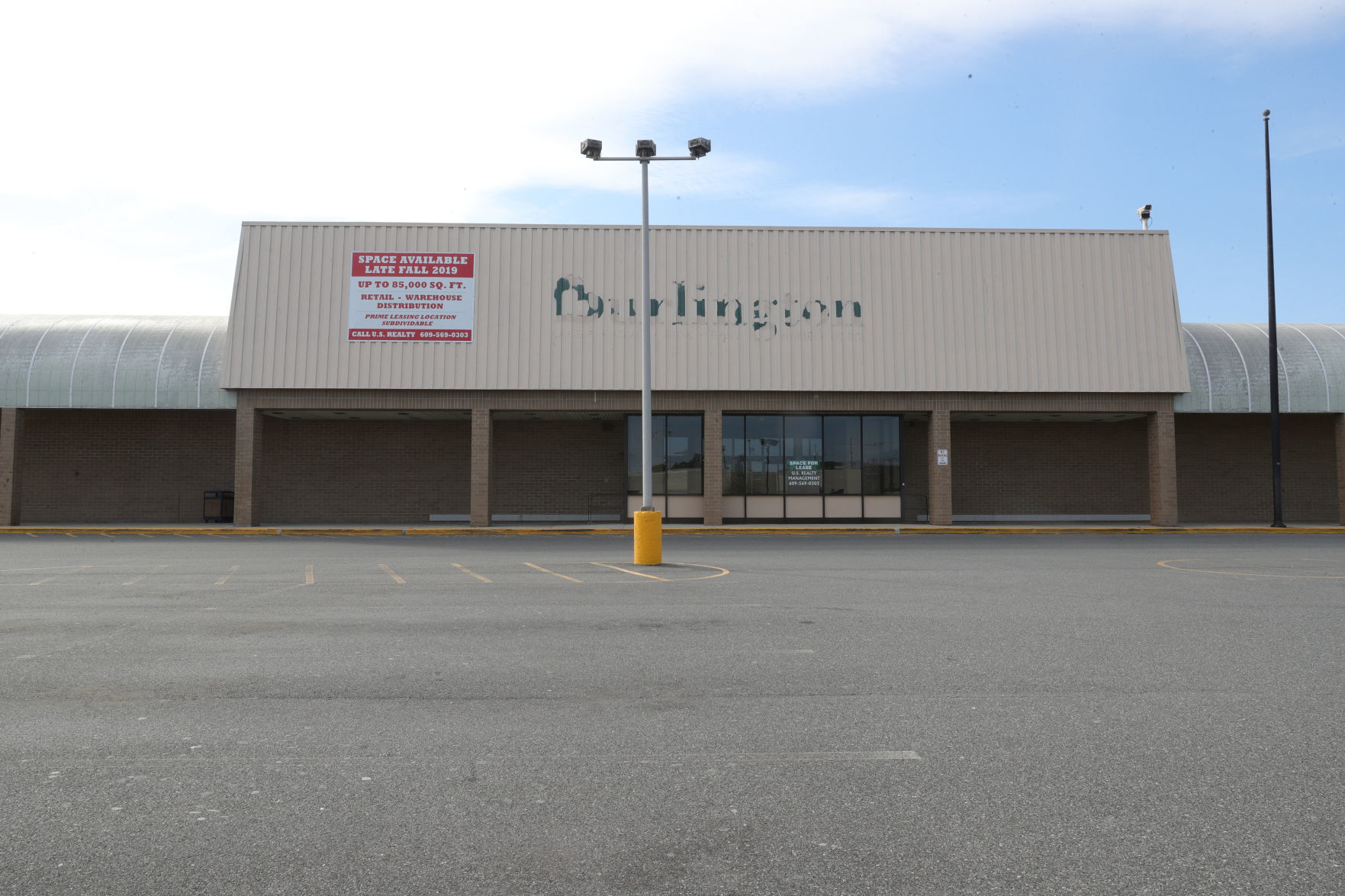Egg Harbor Township Shopping Plaza